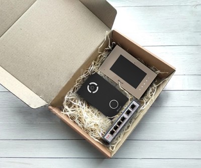 Bas IP - АПАРТАМЕНТЫ - Комплект IP домофона для квартиры